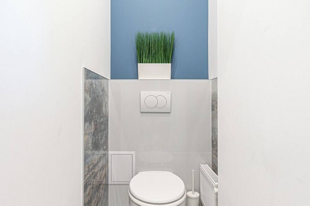 Cozy Haven Budapest- Quiet Family Apartment with AC and Smart Tv - Budapest - Bathroom