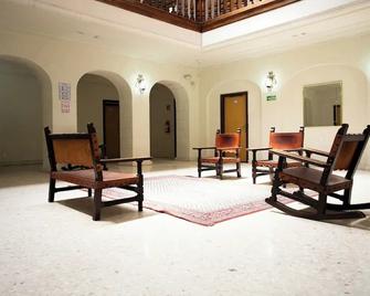 Hotel Colonial - Guadalupe