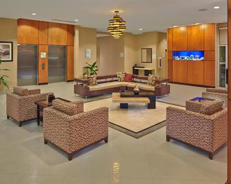 Holiday Inn Jacksonville E 295 Baymeadows By IHG - ג'קסונוויל - לובי