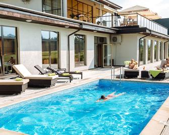 Spa Hotel Ezeri - Sigulda - Pool