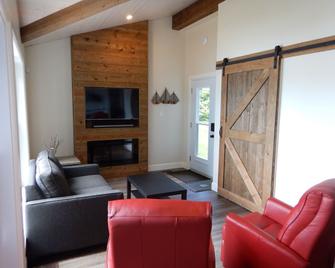 Lakeside Cabin in Haliburton Ontario - Haliburton - Wohnzimmer