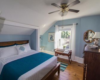 The White Rabbit Guest House - Picton - Picton - Bedroom
