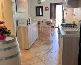 Casa Vacanze da Marco - Gagliano del Capo - Cocina