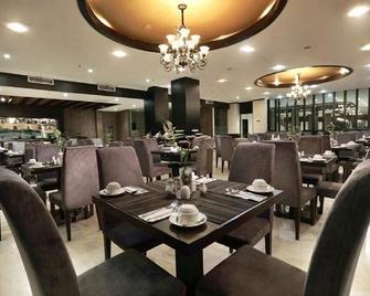 Aston Karimun City Hotel - Tanjung Balai - Restaurante