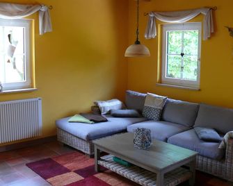 Holiday house on the sunny slope - Königstein - Wohnzimmer