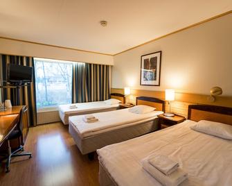 Budget Hotel Raahe - Raahe - Habitación