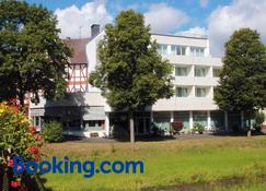 Hotel Schober am Kurpark - Bad Salzschlirf - Gebouw