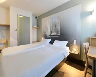 B&B HOTEL Alencon Nord - Valframbert - Bedroom