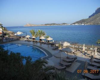 Plaza Hotel - Masouri
