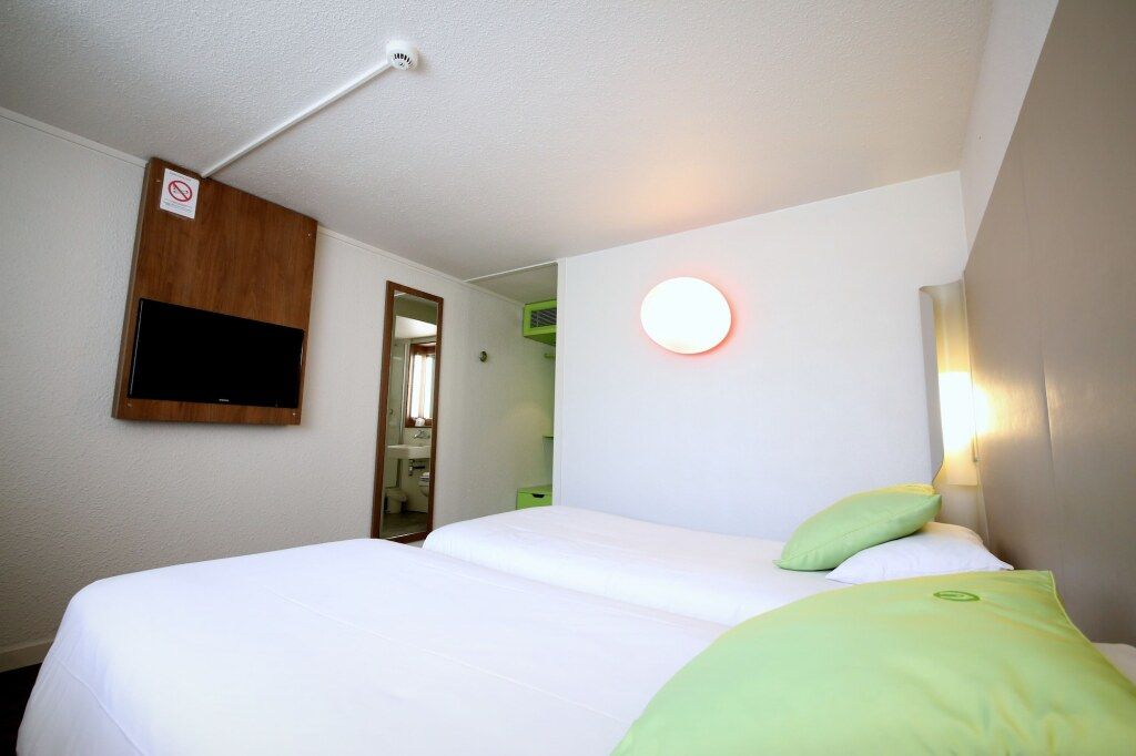 كامبانيلي إيكس إون بروفانس كويست