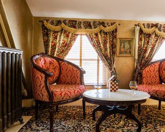 The Village Inn of Woodstock - Woodstock - Living room