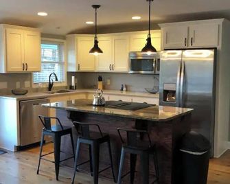 Hillside Haven on Lake Wateree- Entire House - Lugoff - Kuchyň