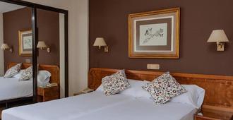 Hotel Don Carmelo - Ávila - Bedroom