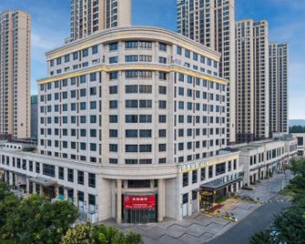 Gem Hotel Luoyang Longmen High Speed Railway Station Univerisity Town - Luoyang - Bygning