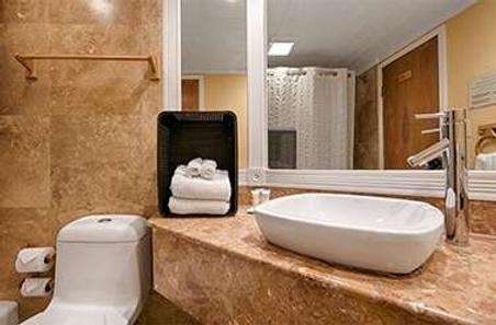 Emerald Beach Resort - Saint Thomas Island - Bathroom