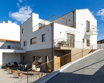 Villa Aqua Madalena by MP - Madalena - Building