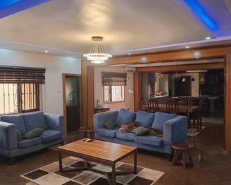 An Entire Rare Stylish 5-Bedroom Bungalo - Akure - Living room