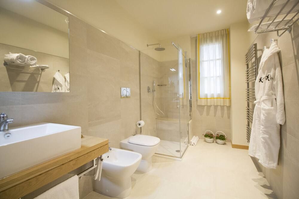 Resort 37 - Rignano sull'Arno - Bathroom