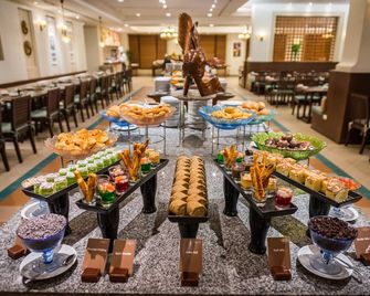 Ravindra Beach Resort & Spa - Pattaya - Bufê