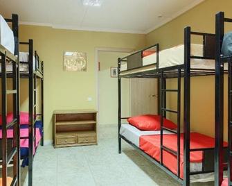 Hostel Prival No17 - Pyatigorsk - Habitación