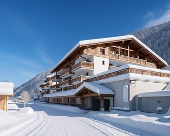 l'Ours Bleu B01 - Ski in Ski out - Happy Rentals - Vallorcine - Edificio