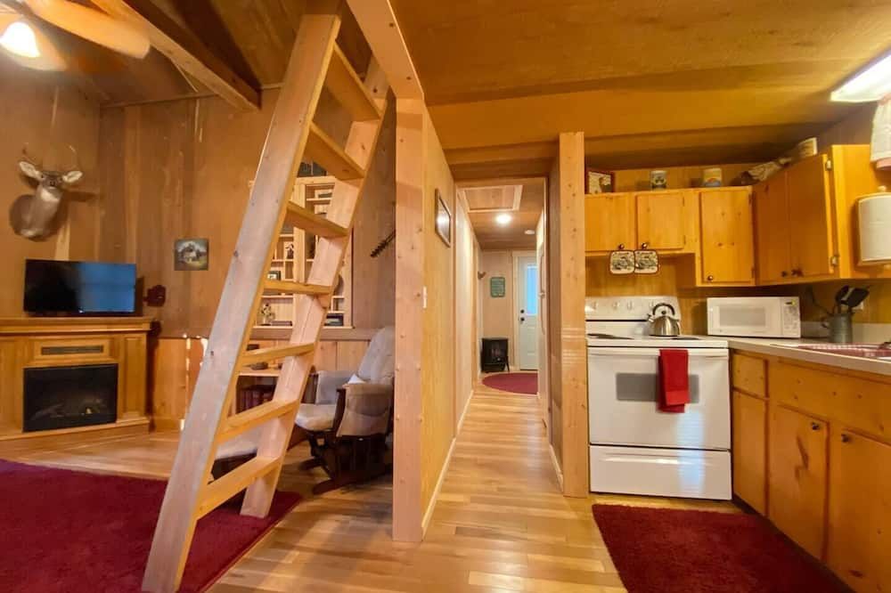 Almost Heaven Hideaway secluded 18+ acre creek, firepit, hiking, near ATV trails - Princeton - Kuchyň