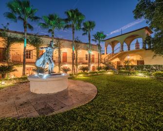 Posada del Hidalgo Hotel Resort - El Fuerte - Building