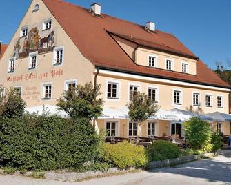 Gasthof Hotel zur Post - double room - Herrsching am Ammersee - Gebouw