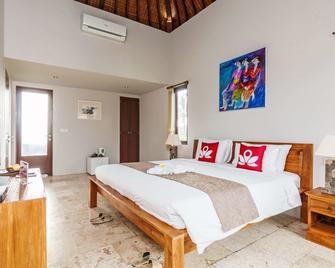 ZEN Rooms Kedisan Tegal Alang Ubud Villa - Tegalalang - Schlafzimmer