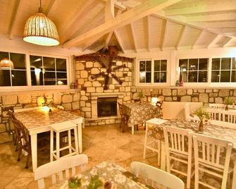 Degirmenli Konak Hotel - Alacati - Restaurant