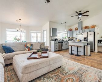 Freshwater Fun - Pet & Family Friendly With Great Location! - Bullhead City