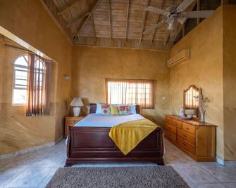 Leela's Manor - Montego Bay - Bedroom