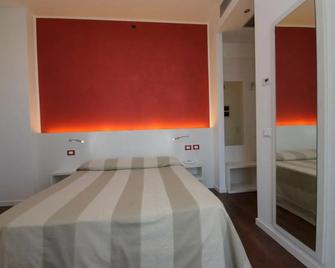 Hotel Aragosta - Cattolica - Soveværelse