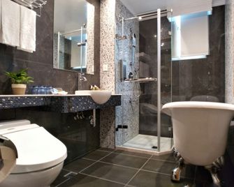 Beauty Hotels - Star Beauty Resort - Taipei City - Bathroom