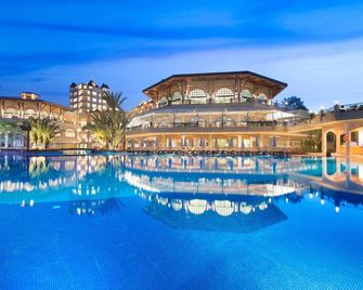 Papillon Zeugma Relaxury - Belek - Pool