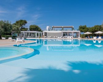 Trezene Village - Castellabate - Piscina