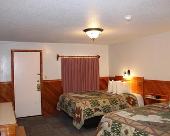 Alpine Motel - Cooke City - Bedroom