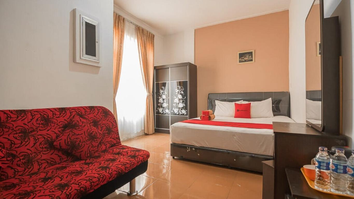 RedDoorz @ Batam Center 2