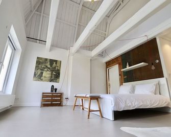 Luxe Loft Bierbrouwerij het Klavertje - Dokkum - Bedroom