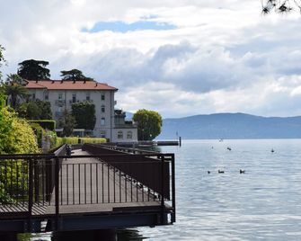 Hotel Aquavite - Gardone Riviera - Outdoor view