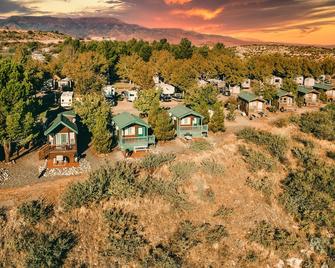 Verde Valley RV & Camping Resort, a Thousand Trails Property - Cottonwood - Building