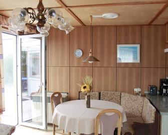 Haus 2 - Haus Behaglich Heinrich Gm 69368 - Graal-Müritz - Eetruimte