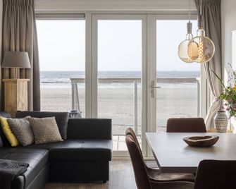 Beach House in a Dream Location on the Beach - Hoek van Holland - Wohnzimmer