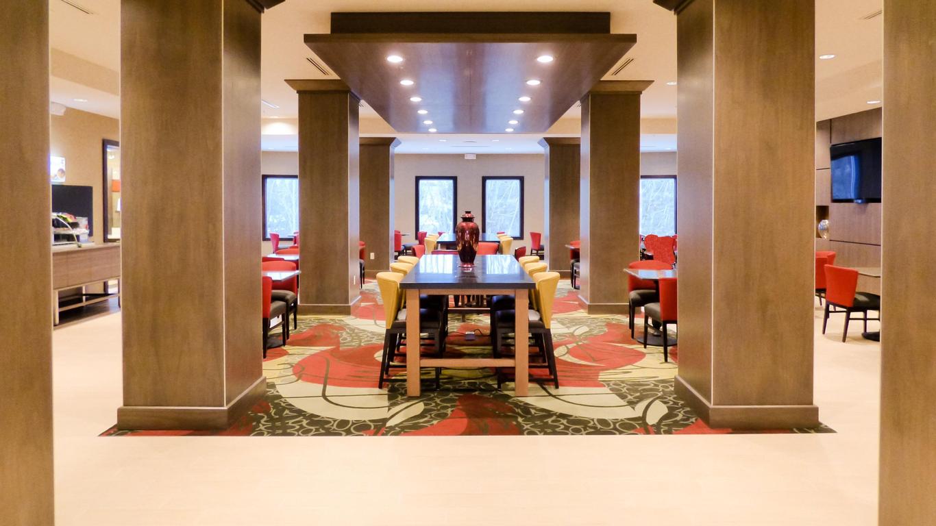 Holiday Inn Express & Suites Plymouth - Ann Arbor Area By IHG