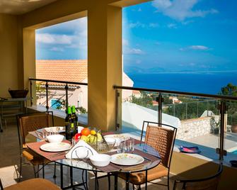 Villa Inspiration - Fiskardo - Balcony