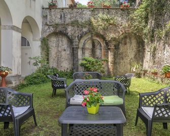 Casa Diocesana di Lucca - Lucca - Patio