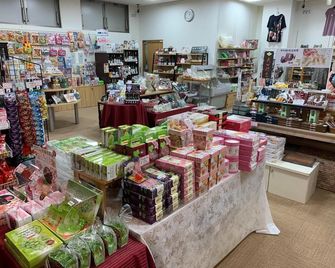 Kur and Hotel Isawa - Fuefuki - Shop