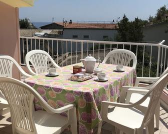 Casa Rosa - Cala Gonone - Balcón