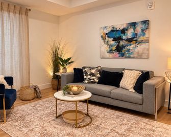 Linen Loft @The Highlands - Saint Thomas - Living room
