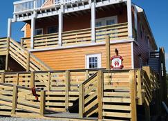 Red Beard's Retreat Suite 2: Cozy 1QBR 1Bath, Q sleeper sofa, dog friendly - Ocracoke